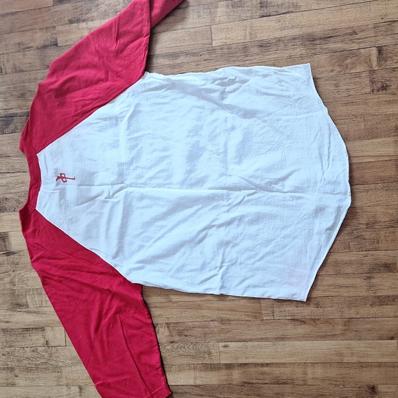 Red Dragon shirt - Picture 3 of 3